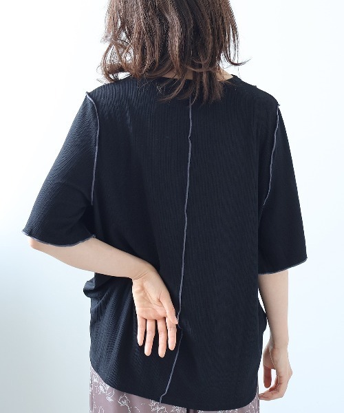 leswel(レスウェル)の「【L~5L 大きいサイズ】ソフトテレコ配色メローTシャツ 6分袖 春夏 メローデザイン(Tシャツ/カットソー・レディース・カーキ/ブラック/ブルー・LL/L/5L/3L/4L)」の9枚目の写真