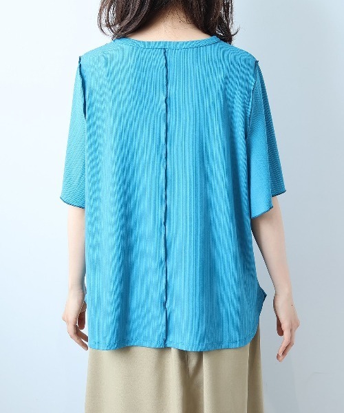leswel(レスウェル)の「【L~5L 大きいサイズ】ソフトテレコ配色メローTシャツ 6分袖 春夏 メローデザイン(Tシャツ/カットソー・レディース・カーキ/ブラック/ブルー・LL/L/5L/3L/4L)」の18枚目の写真