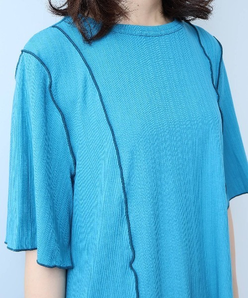 leswel(レスウェル)の「【L~5L 大きいサイズ】ソフトテレコ配色メローTシャツ 6分袖 春夏 メローデザイン(Tシャツ/カットソー・レディース・カーキ/ブラック/ブルー・LL/L/5L/3L/4L)」の19枚目の写真