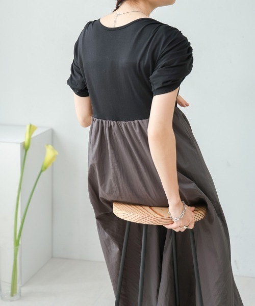 Bab(バブ)の「前後2WAYギャザーバルーンワンピース(ワンピース・レディース・ベージュ/チャコールグレー・MEDIUM)」の19枚目の写真