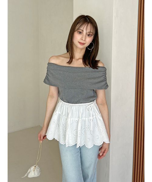 カットオフショルペプラムプルオーバー（Tシャツ/カットソー