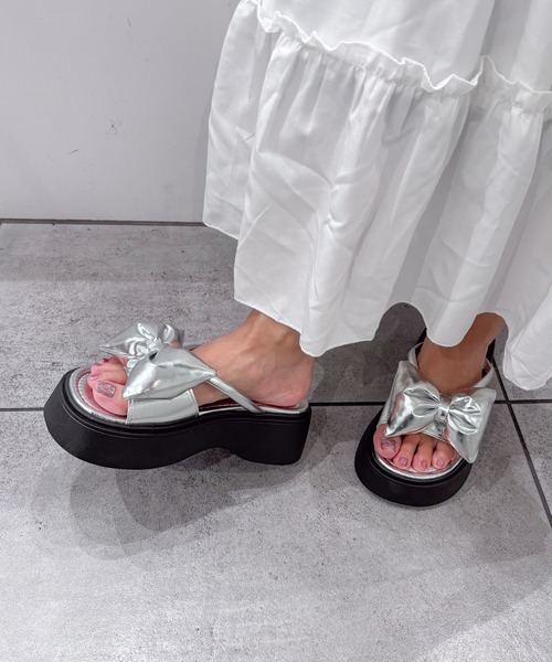 【夏映え確実/存在感のあるビッグリボン厚底】CHANEL サンダル セール】ビッグリボン厚底サンダル（サンダル）｜Mejoul