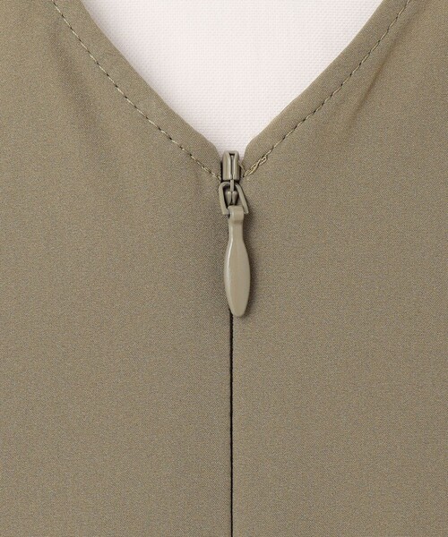 UNFILO(アンフィーロ)の「【GOCOCi/ワコール】FINE MOVE コクーンワンピース(ワンピース・レディース・カーキ系/ブラック系・SMALL/MEDIUM/LARGE)」の19枚目の写真