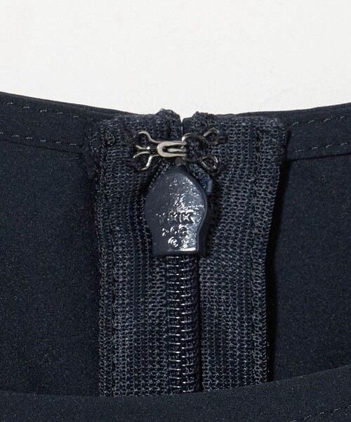 UNITED ARROWS（ユナイテッドアローズ）の「イージー オールインワン ‐撥水・UVカット・防シワ‐（つなぎ/オールインワン・レディース・ブラック/ネイビー・FREE）」の18枚目の写真