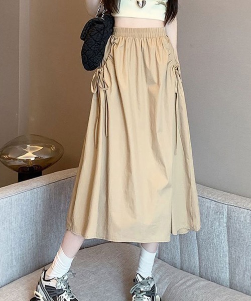 SallyLunn(サリーラン)の「フレアボリュームスカート(スカート・レディース・ホワイト/ベージュ/カーキ/ブラック・LARGE/MEDIUM)」の1枚目の写真