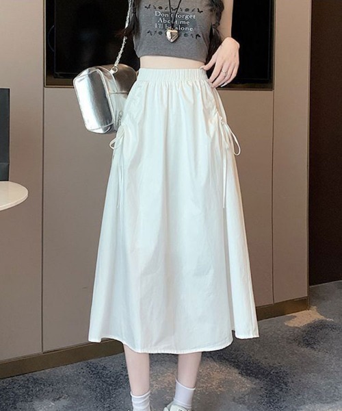 SallyLunn(サリーラン)の「フレアボリュームスカート(スカート・レディース・ホワイト/ベージュ/カーキ/ブラック・LARGE/MEDIUM)」の2枚目の写真