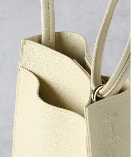 Right-on（ライトオン）の「【HONEYSUCKLE ROSE】ＰＵミニショルダー（ショルダーバッグ・レディース・ブラック/サックスブルー/シルバー/イエロー・ONE SIZE）」の8枚目の写真