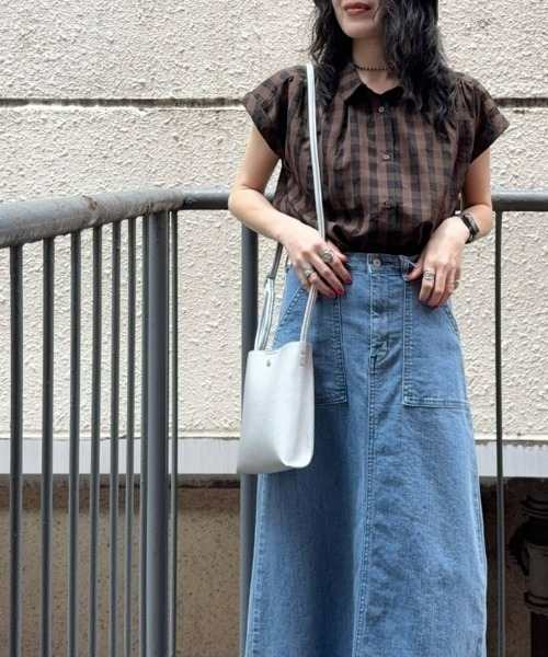 Right-on（ライトオン）の「【HONEYSUCKLE ROSE】ＰＵミニショルダー（ショルダーバッグ・レディース・ブラック/サックスブルー/シルバー/イエロー・ONE SIZE）」の6枚目の写真