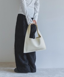 feepur | トライアングルショルダーバッグ(ショルダーバッグ)