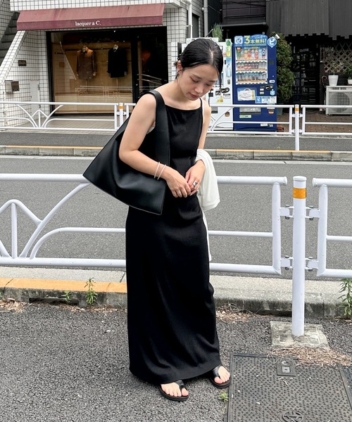 feepur（フェピュール）の「トライアングルショルダーバッグ（ショルダーバッグ・レディース・ブラック/アイボリー・FREE）」の22枚目の写真