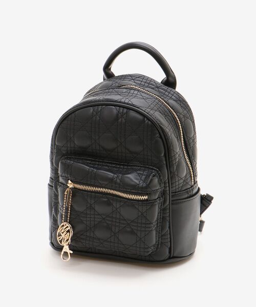 MAJESTIC LEGON（マジェスティックレゴン）の「チャームセットキルティングリュック（バックパック/リュック・レディース・アイボリー/ブラック・FREE）」の11枚目の写真