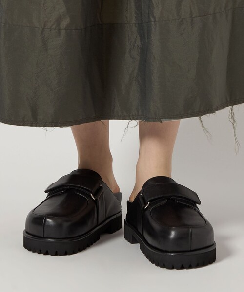 ODETTE E ODILE（オデットエオディール）の「ボリュームソールベルトサボ フラット30（その他シューズ・レディース・ベージュ/ブラック・35/37/36）」の6枚目の写真