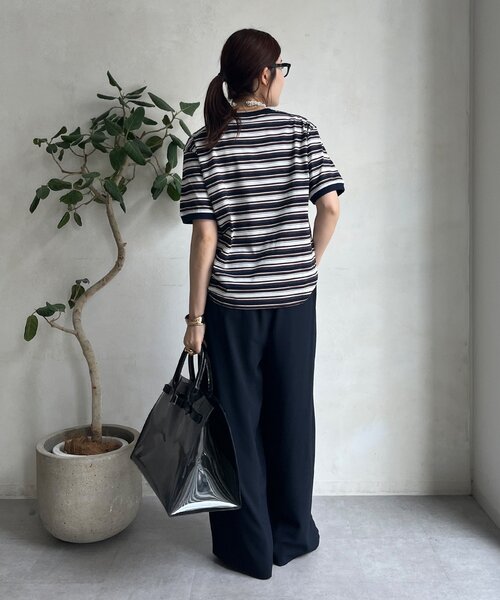 DouDou（ドゥドゥ）の「マルチボーダーTEE（Tシャツ/カットソー・レディース・ネイビー/ベージュ・FREE）」の4枚目の写真