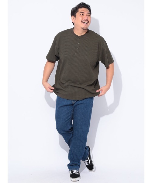 B&T CLUB(ビーティークラブ)の「ヘンリーネック 半袖 Tシャツ メンズ 大きいサイズ カジュアル B&T CLUB (ビーアンドティークラブ) SOLOTEX ワッフル(Tシャツ/カットソー・メンズ・ホワイト/カーキ/ブラック/ネイビー・X2(4L~5L)/X1(3L~4L)/X3(6L~7L)/X4(8L~9L))」の9枚目の写真