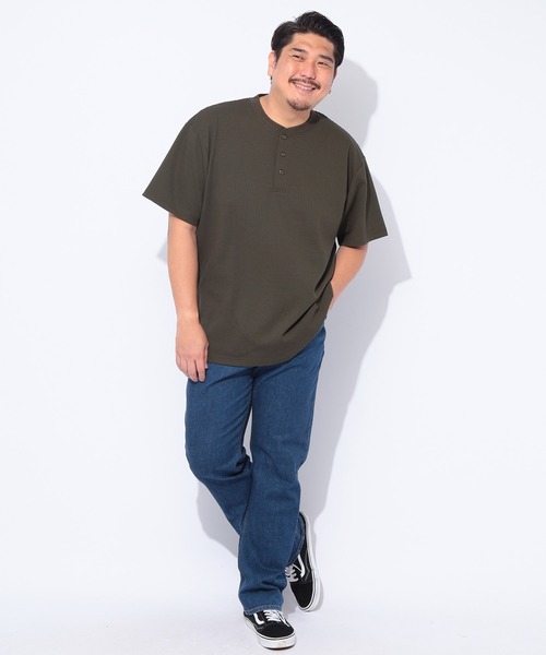 B&T CLUB(ビーティークラブ)の「ヘンリーネック 半袖 Tシャツ メンズ 大きいサイズ カジュアル B&T CLUB (ビーアンドティークラブ) SOLOTEX ワッフル(Tシャツ/カットソー・メンズ・ホワイト/カーキ/ブラック/ネイビー・X2(4L~5L)/X1(3L~4L)/X3(6L~7L)/X4(8L~9L))」の7枚目の写真