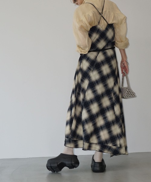 ZAFUL シンチ アシンメトリー キャミドレス【送料込み】 ラウンド切り替え アシンメトリー チェックキャミワンピ