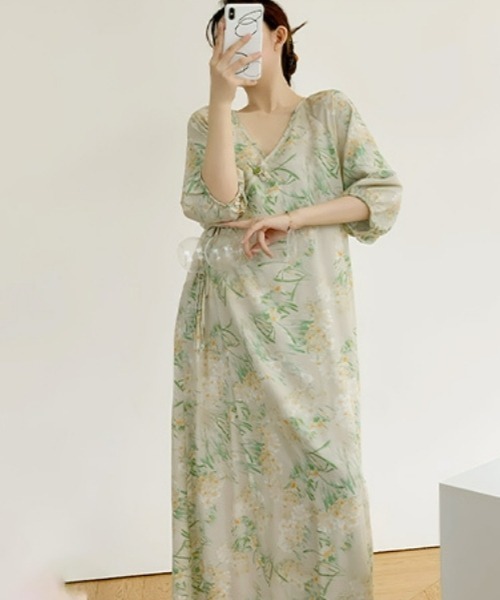 gossip!ロサンゼルス(ゴシップロサンゼルス)の「【5色展開】チャイナボタンリボンロングワンピース(ルームウェア/ナイトウェア)(ワンピース・レディース・マスタード/ベージュ/ピンク/ダークグリーン/グレー・FREE)」の15枚目の写真