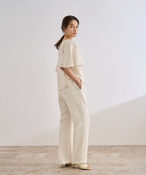 ROPE'（ロペ）の「【WEB・一部店舗限定】バックサテンセミフレアパンツ/洗える（その他パンツ・レディース・ブラック/ホワイト・36/38）」の4枚目の写真