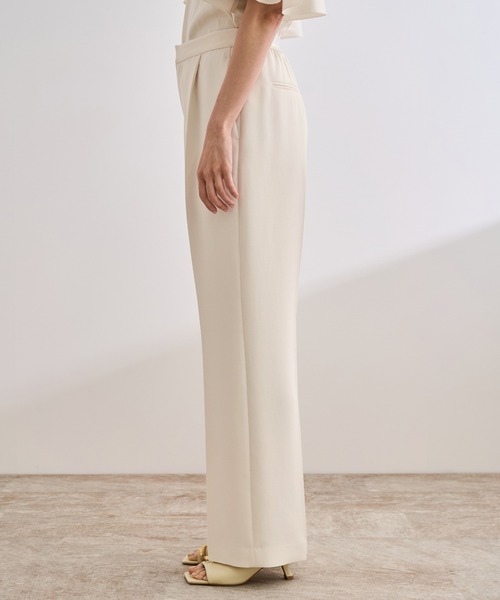 ROPE'（ロペ）の「【WEB・一部店舗限定】バックサテンセミフレアパンツ/洗える（その他パンツ・レディース・ブラック/ホワイト・36/38）」の10枚目の写真