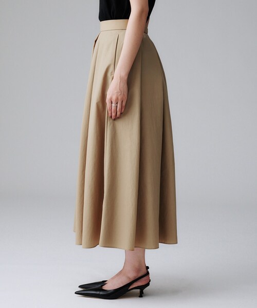 UNTITLED(アンタイトル)の「【はっ水/ナイロン/後ろウエストゴム】タスランフレアスカート(スカート・レディース・ブラック/ベージュ・42/00/01/02/03/04/44/46/48/50)」の13枚目の写真