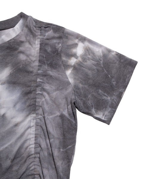 PUNYUS（プニュズ）の「タイダイ柄ドロストトップス（Tシャツ/カットソー・レディース・ブラック/パープル・1/2/3/4）」の17枚目の写真