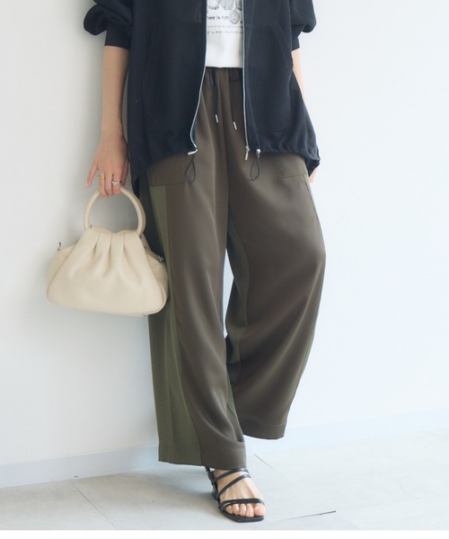 KATHARINE ROSS(キャサリンロス)の「【PILLINI/ピリーニ】トラックカーゴパンツ(カーゴパンツ・レディース・ベージュ/ブラック/カーキ・MEDIUM)」の3枚目の写真