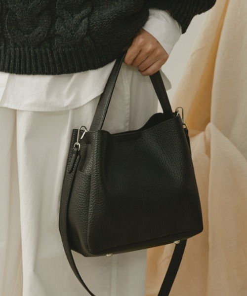 Libra Cue（リブラ キュー）の「2wayスクエアバッグ(ポーチ付き)（ショルダーバッグ・レディース・アイボリー/ブラック/ブラウン・FREE）」の13枚目の写真