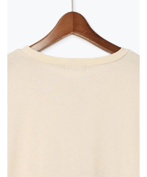 Te chichi TERRASSE（テチチテラス）の「【接触冷感】箔BIGロゴTシャツ（Tシャツ/カットソー・レディース・ベージュ/オフホワイト/チャコールグレー・F）」の16枚目の写真