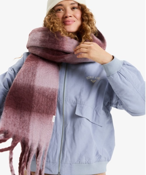 ROXY（ロキシー）の「CUTE BLUSH/ロキシーブロックチェックマフラー/ロキシーチェック柄大判ストール・マフラー（マフラー・レディース・ライラック・FREE）」の2枚目の写真