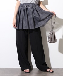 FUNALIVE（ファンアライブ）の「とろみ素材タック入りイージーパンツ（その他パンツ）」