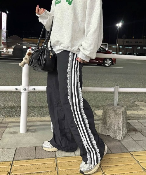 セール】サイドレースライントラックパンツ（その他パンツ）｜AMELY