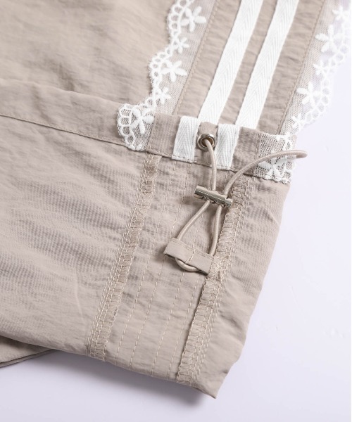 AMELY（エミリー）の「サイドレースライントラックパンツ（その他パンツ・レディース・ネイビー/ベージュ/ブラック・フリー）」の19枚目の写真