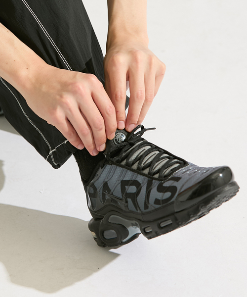 AIR JORDAN（エアジョーダン）の「【NIKE / ナイキ】 AIR MAX PLUS PRM IB2253- 001（スニーカー・メンズ・ブラック・80/85/90/95/100/105/110）」の6枚目の写真
