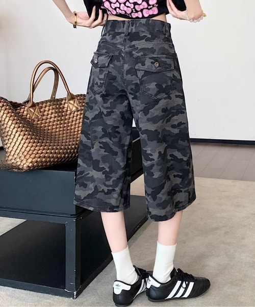 gossip!ロサンゼルス(ゴシップロサンゼルス)の「Y2K 迷彩柄デニムパンツ(デニムパンツ・レディース・カモフラージュ・M/S/L)」の6枚目の写真
