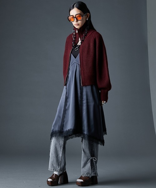 GEVS.(ジェイヴィス)の「サテンキャミソールワンピース<大きいサイズ有>GEVS.(ワンピース・レディース・ブラック/ブラウン・5L/4L/3L/LL/L/M)」の7枚目の写真