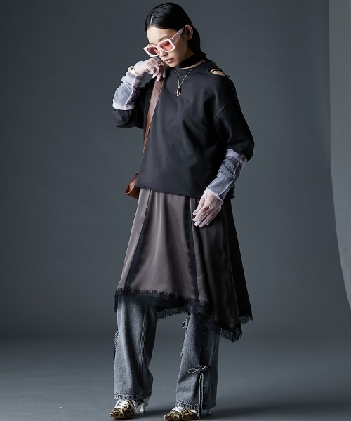 GEVS.(ジェイヴィス)の「サテンキャミソールワンピース<大きいサイズ有>GEVS.(ワンピース・レディース・ブラック/ブラウン・5L/4L/3L/LL/L/M)」の11枚目の写真