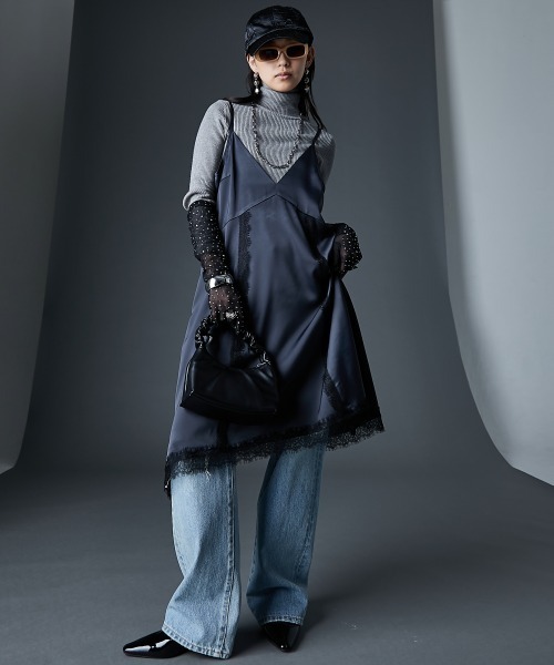 GEVS.(ジェイヴィス)の「サテンキャミソールワンピース<大きいサイズ有>GEVS.(ワンピース・レディース・ブラック/ブラウン・5L/4L/3L/LL/L/M)」の12枚目の写真