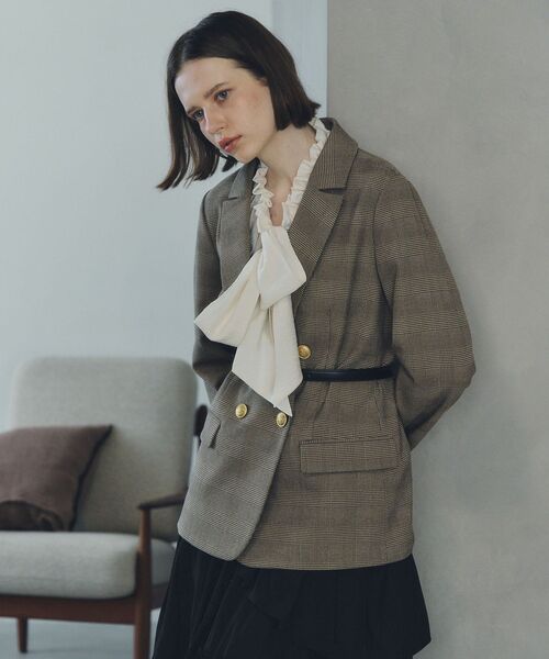 YECCA VECCA（イェッカヴェッカ）の「金釦テーラードジャケット（テーラードジャケット・レディース・ホワイト系その他7/ブラウン系その他4/ネイビー・FREE）」の10枚目の写真