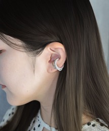 BROTHERHOOD（ブラザーフッド）の「【earyear】3 Layer Pearl Line Metal Ear Cuff〈片耳用〉（イヤーカフ）」
