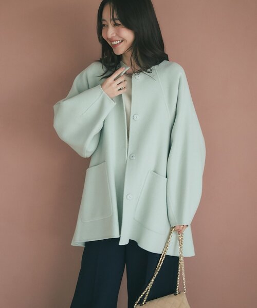 La boutique BonBon(ラブティックボンボン)の「【今すぐお届け!・miki監修カラーあり】ライトラグランフレアコート(ノーカラーコート・レディース・ピンク/ミント/グレイッシュベージュ/ネイビー・FREE)」の8枚目の写真