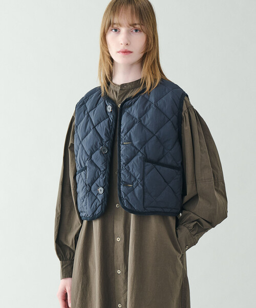 Gymphlex | ナイロンタフタ キルトダウンショートベスト SOLID WOMEN