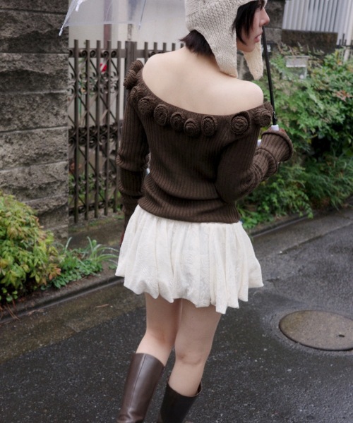 igi(イジ)の「ROSIE HUG KNIT / ローズニットトップス(ニット/セーター・レディース・ライトグリーン/ピンク/ブラウン・FREE)」の5枚目の写真