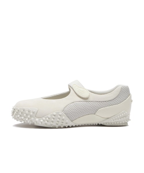 PUMA(プーマ)の「MOSTRO FEY PRM 401062-02(バレエシューズ・メンズ・ホワイト・23.5cm/24.5cm/23.0cm/24.0cm/28.0cm/25.0cm/29.0cm/28.5cm/27.5cm/26.5cm/22.5cm/27.0cm/25.5cm)」の1枚目の写真