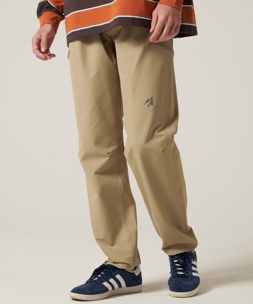 Eddie Bauer（エディーバウアー）の「ガイドプロパンツ スリム（その他パンツ・メンズ・ベージュ/カーキ/ブラック/オレンジ/グレイッシュブルー・XXL/XL/L/M/S）」の2枚目の写真