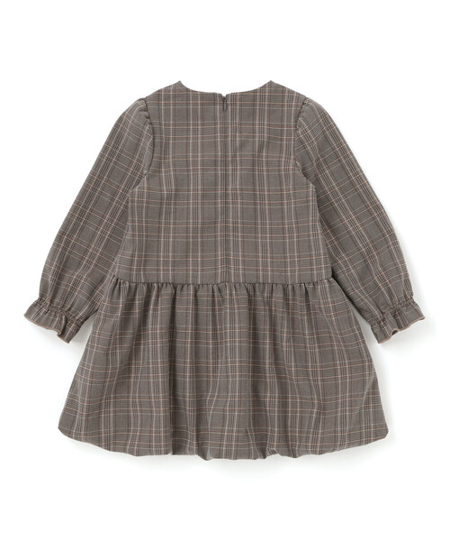 BeBe Petits Pois Vert（ベベプチポワヴェール）の「【店舗限定】チェックバルーン長袖ワンピース（ワンピース・キッズ・ブラック系その他/グレー系その他・100cm/120cm/130cm/150cm/140cm/110cm）」の16枚目の写真