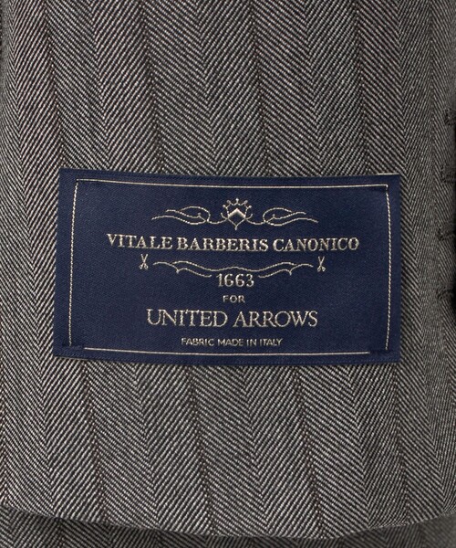 UNITED ARROWS(ユナイテッドアローズ)の「Vitale Barberis Canonico ヘリンボーン シングル3ボタン スーツ MC‐MODEL はっ水(スーツセット・メンズ・グレー系・48/46/50/44)」の18枚目の写真