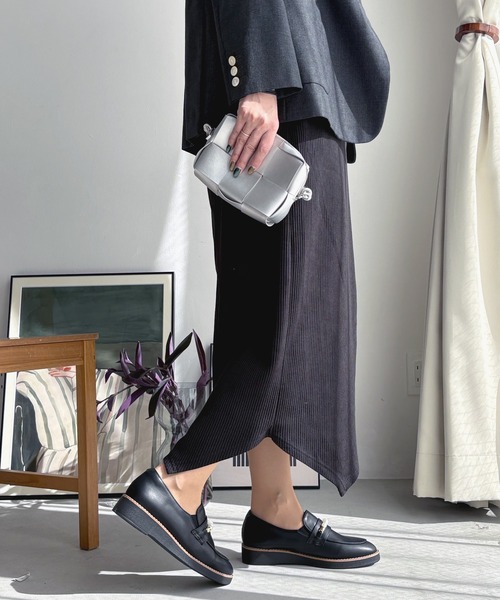 LUGG NAGG（ラグナグ）の「【maschietta】【晴雨兼用】パールチェーンマニッシュローファー【防水シート入り】（ローファー・レディース・ブラック/チョコ・22.5cm/23.5cm/24.0cm/24.5cm/23.0cm）」の8枚目の写真