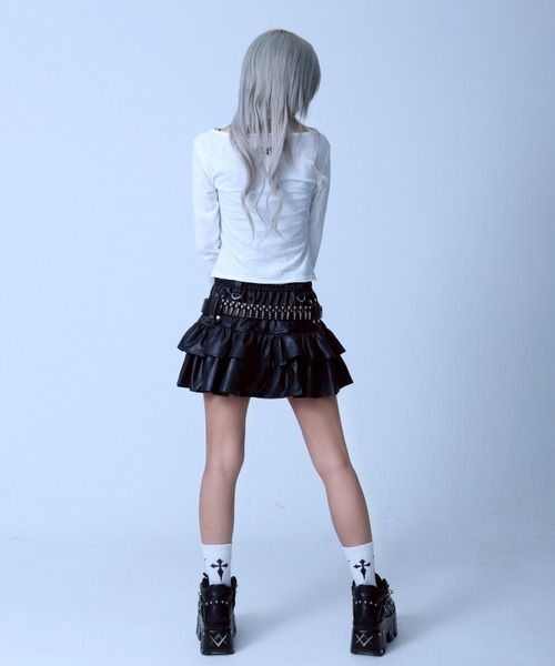 REFLEM（レフレム）の「『REFLEM/レフレム』ホルターネックL/S Tee/ロングスリーブカットソー（Tシャツ/カットソー・レディース・ブラック/ホワイト・L/M）」の18枚目の写真