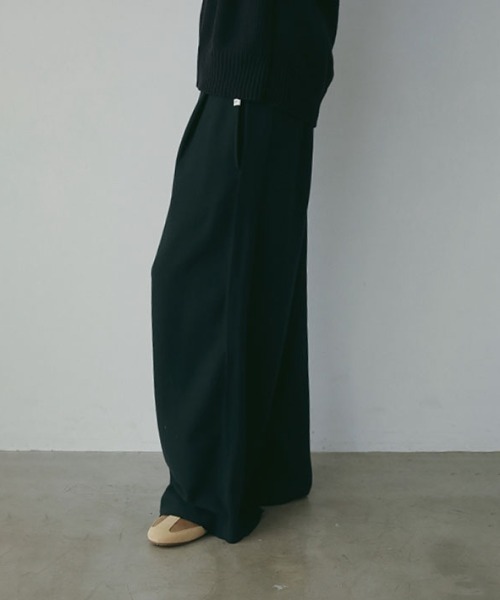 ETRE TOKYO(エトレトウキョウ)の「Champion REVERSE WEAVE スウェットワイドパンツ(スウェットパンツ・レディース・グレー/ネイビー/オートミール・M/S)」の3枚目の写真