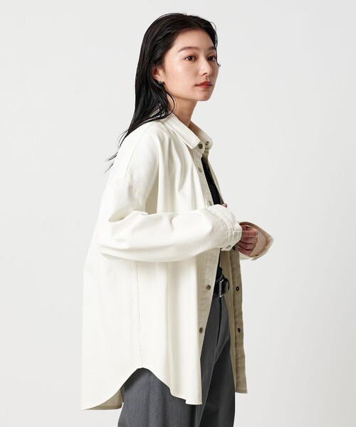 MARW UNITED ARROWS(マルゥ ユナイテッドアローズ)の「<MARW UNITED ARROWS>デニム オーバー シャツ(シャツ/ブラウス・レディース・オフホワイト/ブラック/コバルトブルー・FREE)」の9枚目の写真